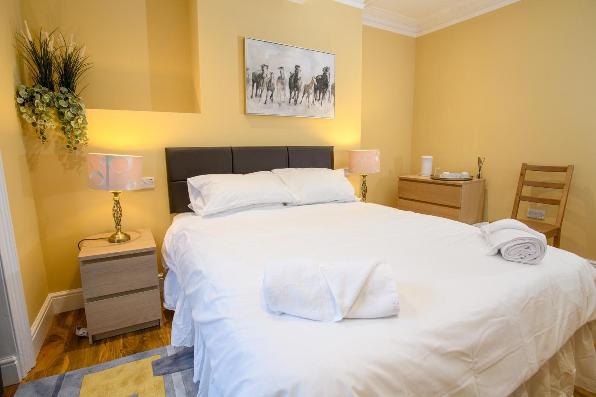 Tavmar Accommodation ลินคอล์น ภายนอก รูปภาพ